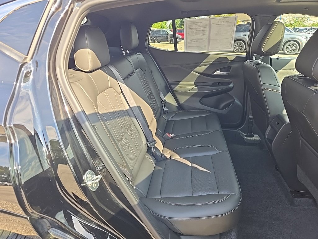 Used 2024 Buick Envista Avenir FWD image 17