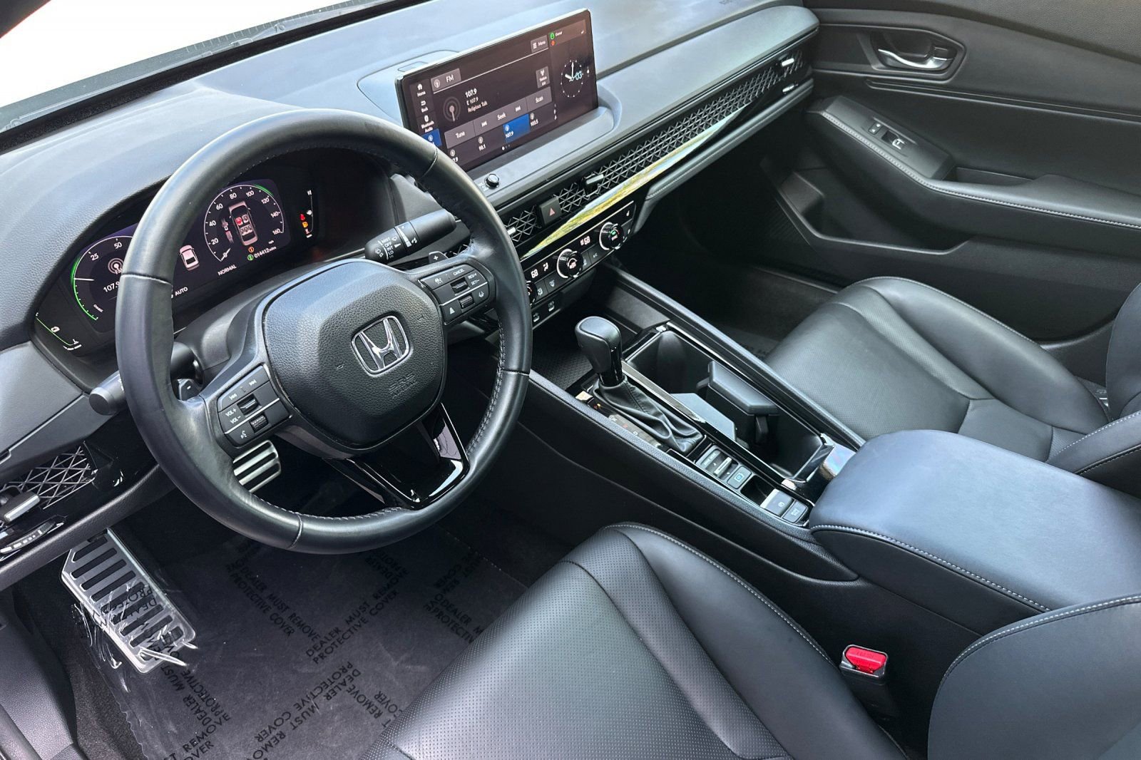 Used 2024 Honda Accord Sport image 10