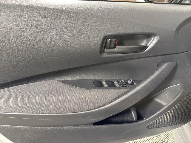 Used 2023 Toyota Corolla LE image 15