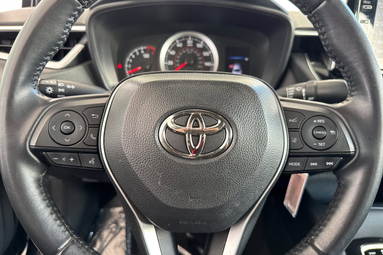 Used 2021 Toyota Corolla SE w/ Carpet Mat Package (TMS) FWD image 16