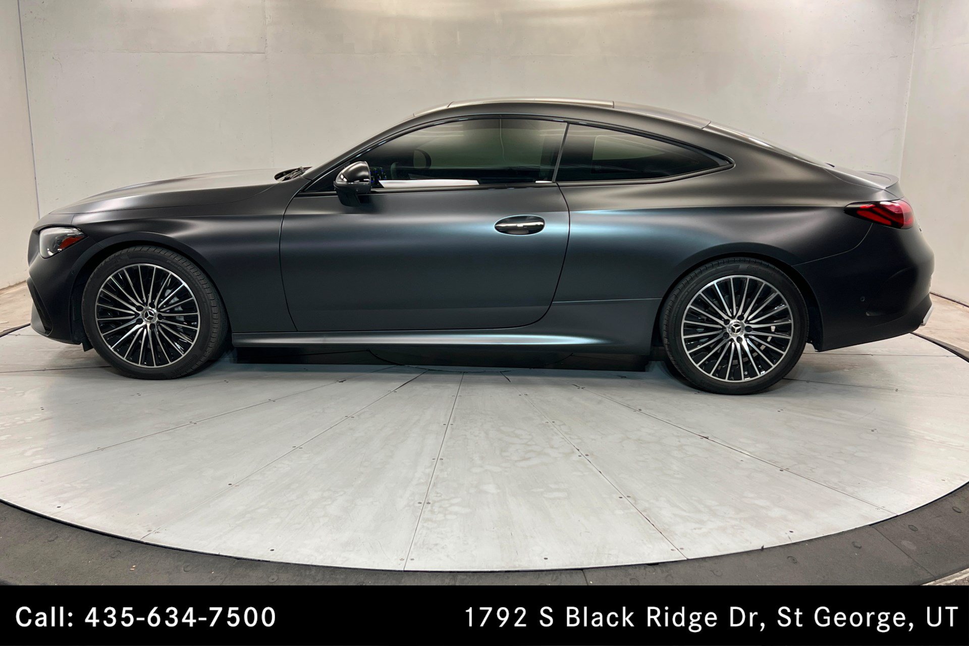 Certified 2026 Mercedes-Benz CLE 300 4MATIC Coupe image 2