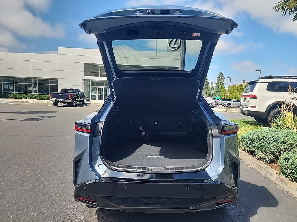 Certified 2023 Lexus RZ 450e Premium w/ Technology Package AWD/4WD image 16