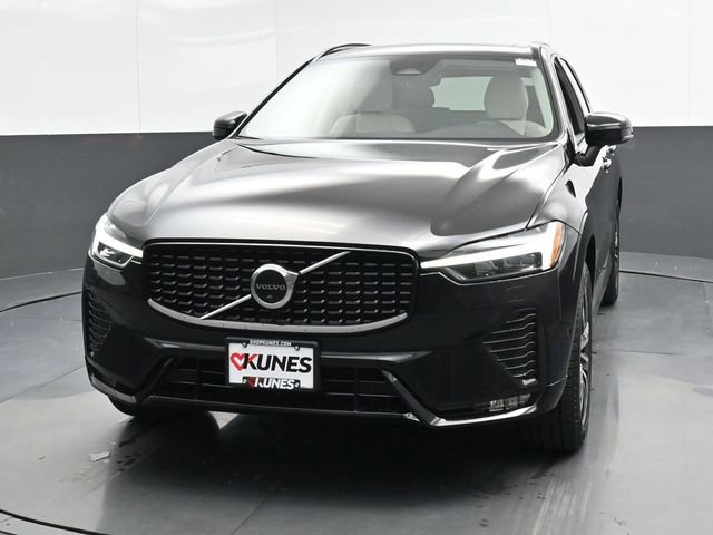 Used 2023 Volvo XC60 B5 Plus w/ Protection Package Premier image 6
