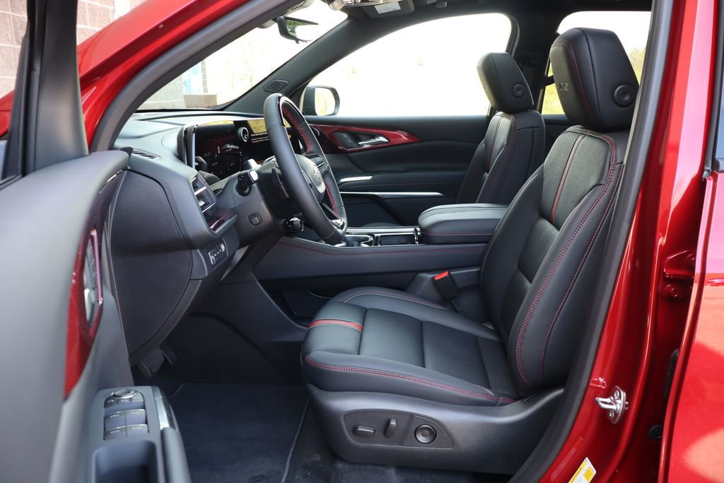 New 2026 Chevrolet Traverse RS AWD/4WD image 16