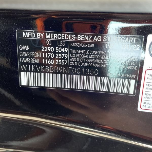 Used 2022 Mercedes-Benz SL 63 AMG 4MATIC w/ Driver Assistance Package image 30
