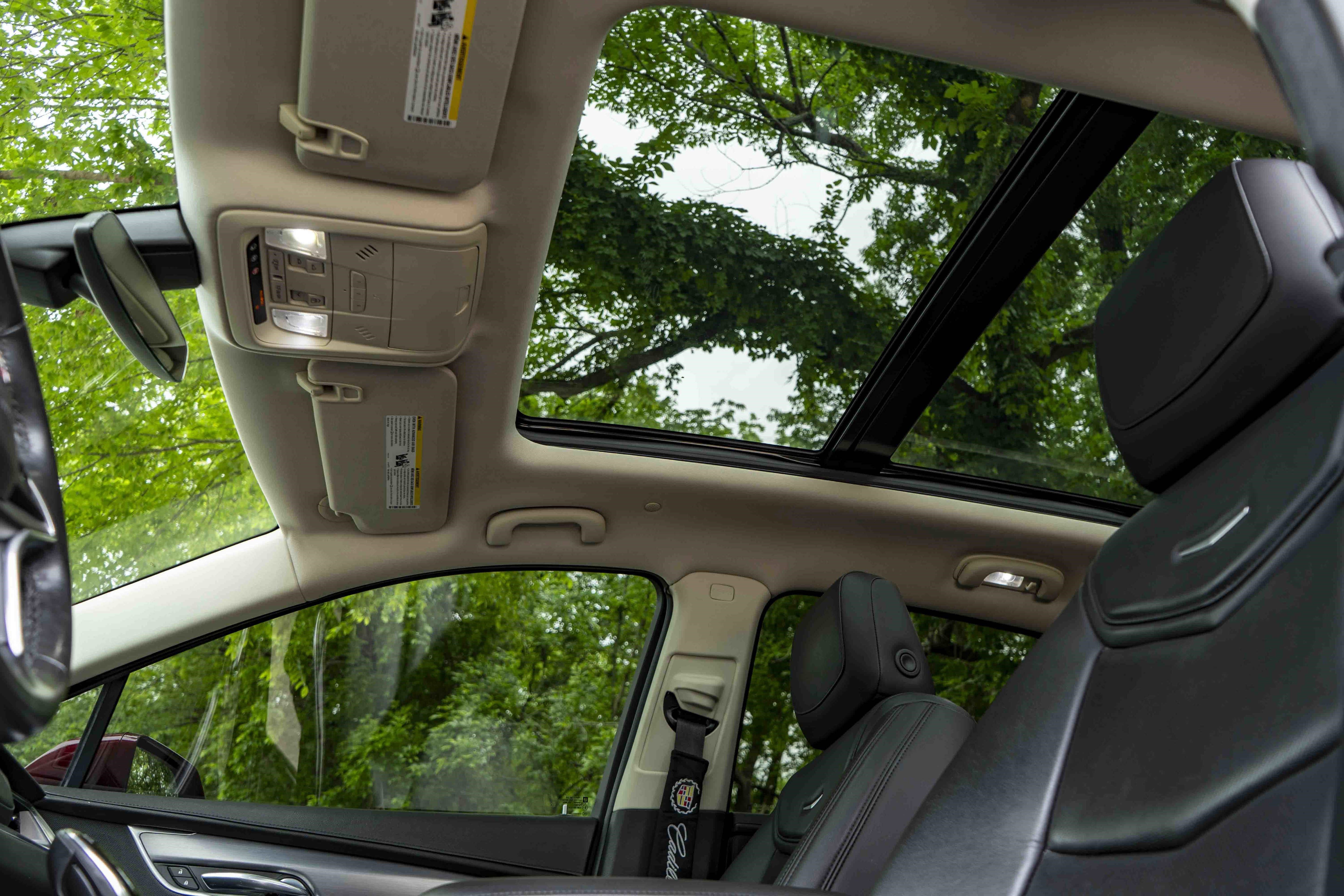 Used 2017 Cadillac XT5 Luxury image 35