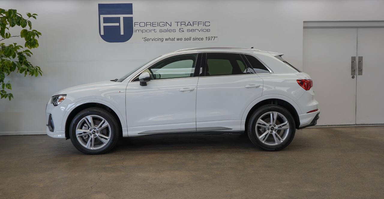 Used 2024 Audi Q3 2.0T Premium Plus w/ Premium Plus Package image 5