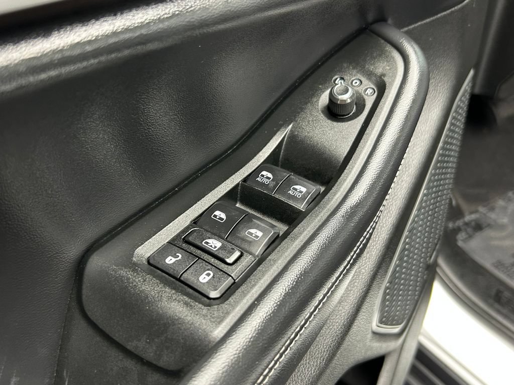Used 2021 Jeep Grand Cherokee L Limited RWD image 28