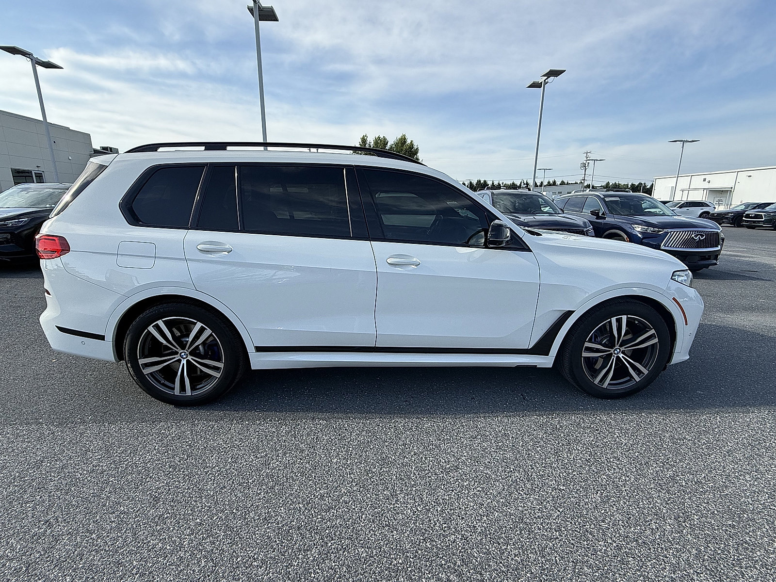 Used 2021 BMW X7 M50i AWD/4WD image 15