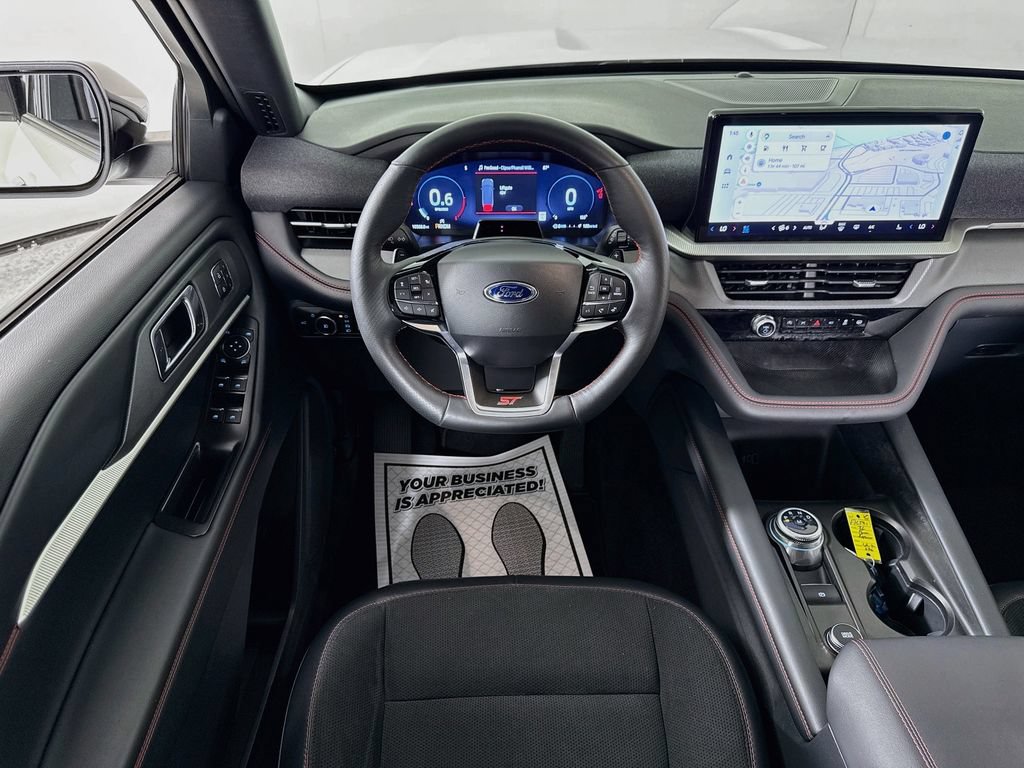 Certified 2026 Ford Explorer ST AWD/4WD image 3