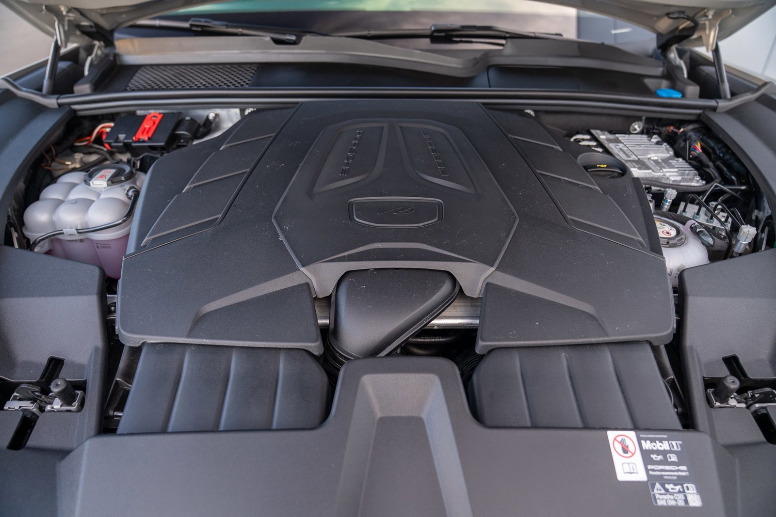 New 2026 Porsche Cayenne S image 29