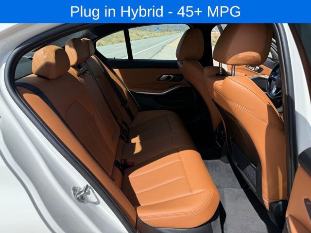 Used 2023 BMW 330e xDrive w/ Driving Assistance Package image 33