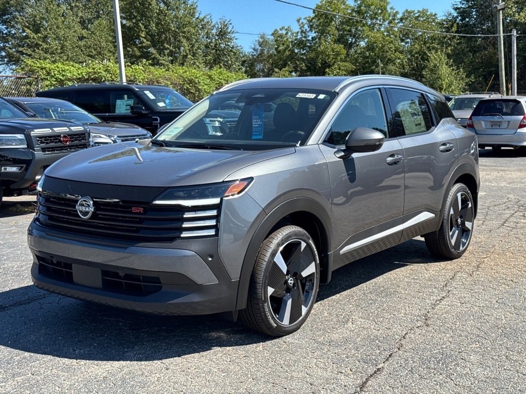 New 2025 Nissan Kicks SR image 7