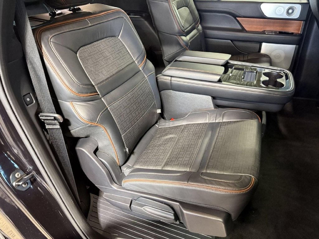 Certified 2023 Lincoln Navigator L Black Label AWD/4WD image 31