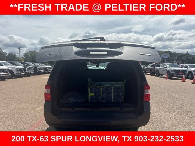 Used 2017 Ford Expedition Limited RWD image 7