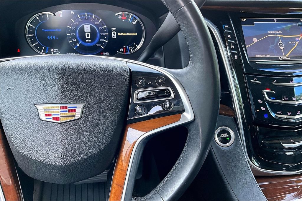 Used 2017 Cadillac Escalade ESV Luxury AWD/4WD image 12