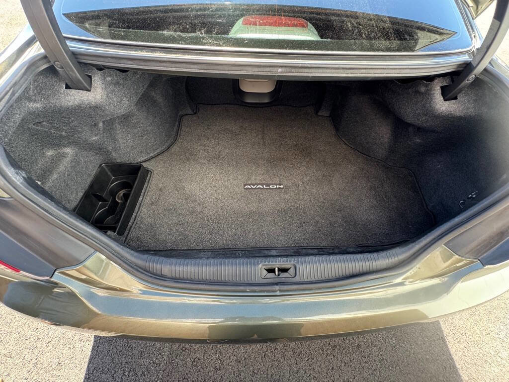 Used 2012 Toyota Avalon Limited FWD image 10