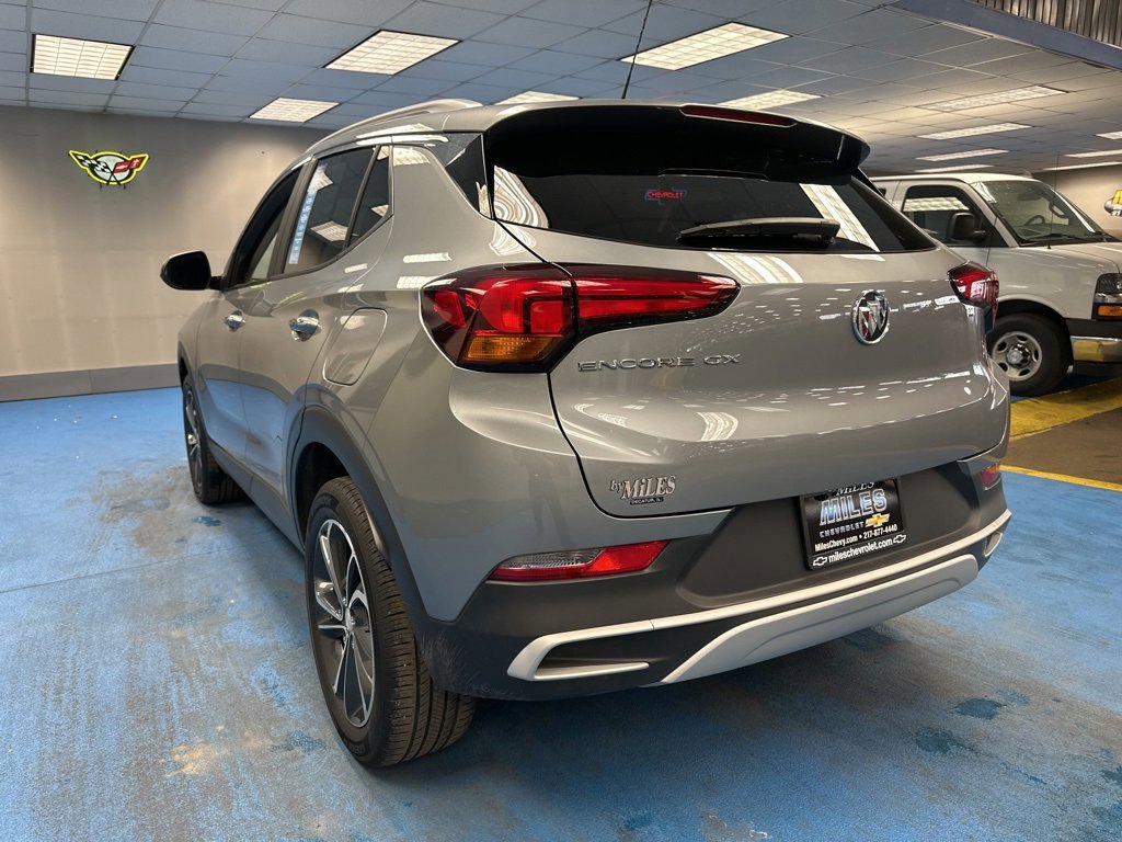 Certified 2023 Buick Encore GX Select image 9