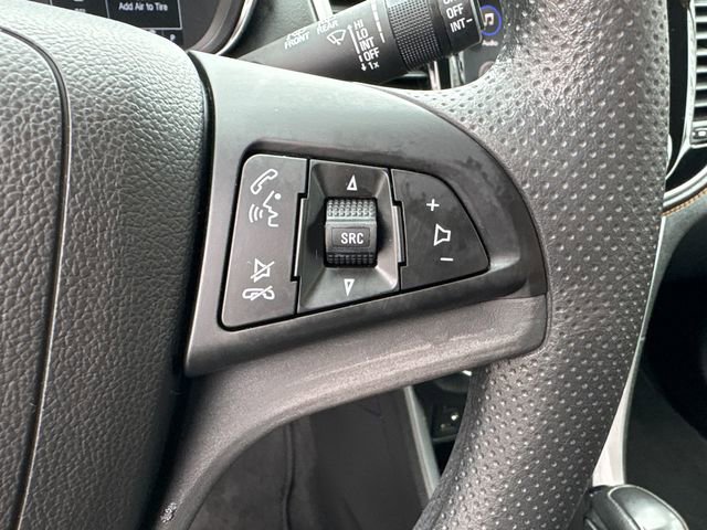Used 2021 Chevrolet Trax LS w/ Tint and Cruise Package image 23
