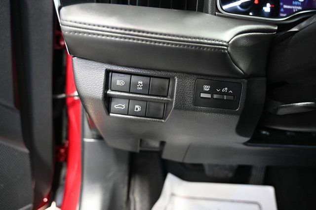 Used 2022 Toyota Avalon XLE image 25