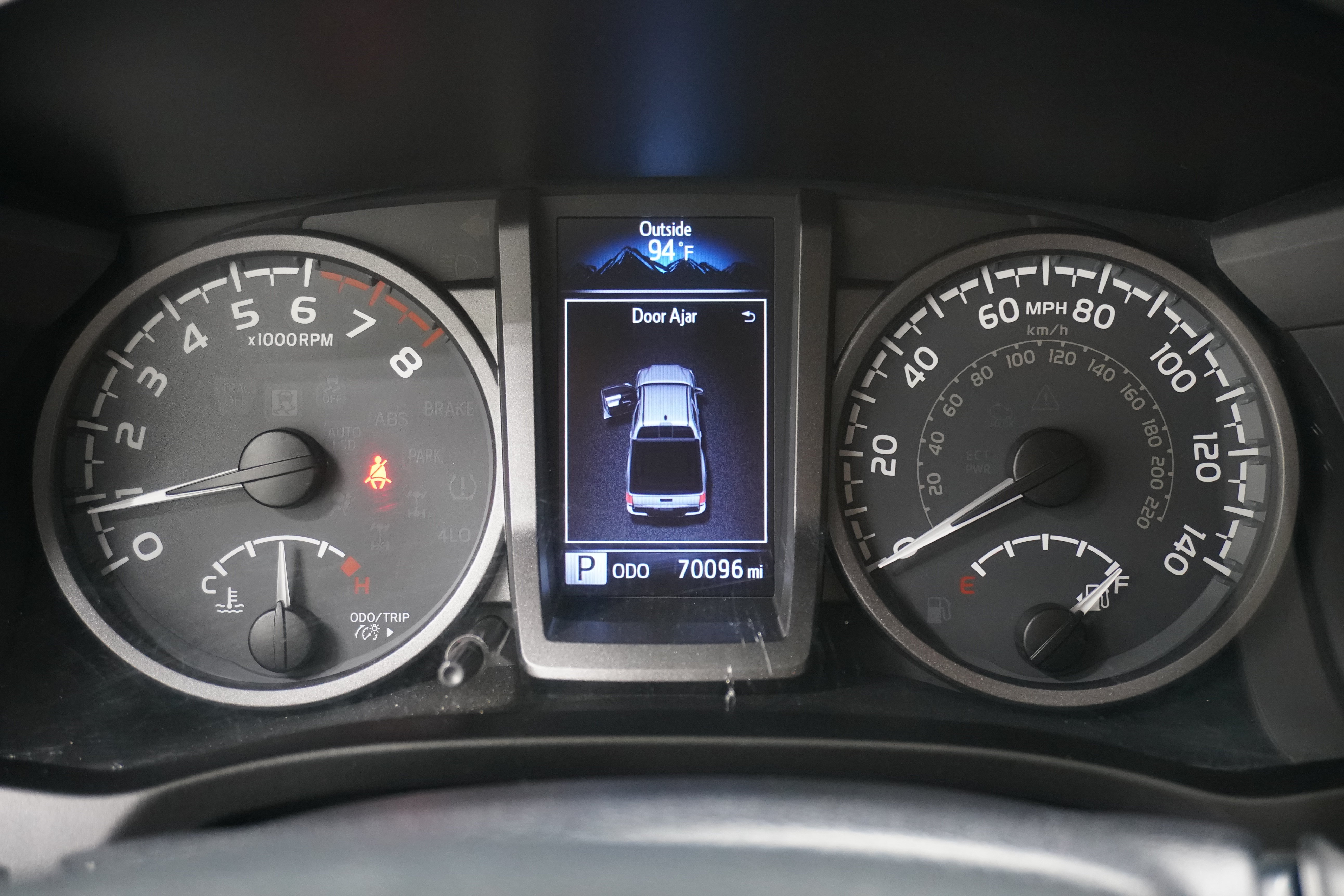 Used 2017 Toyota Tacoma TRD Sport w/ Tow Package AWD/4WD image 17