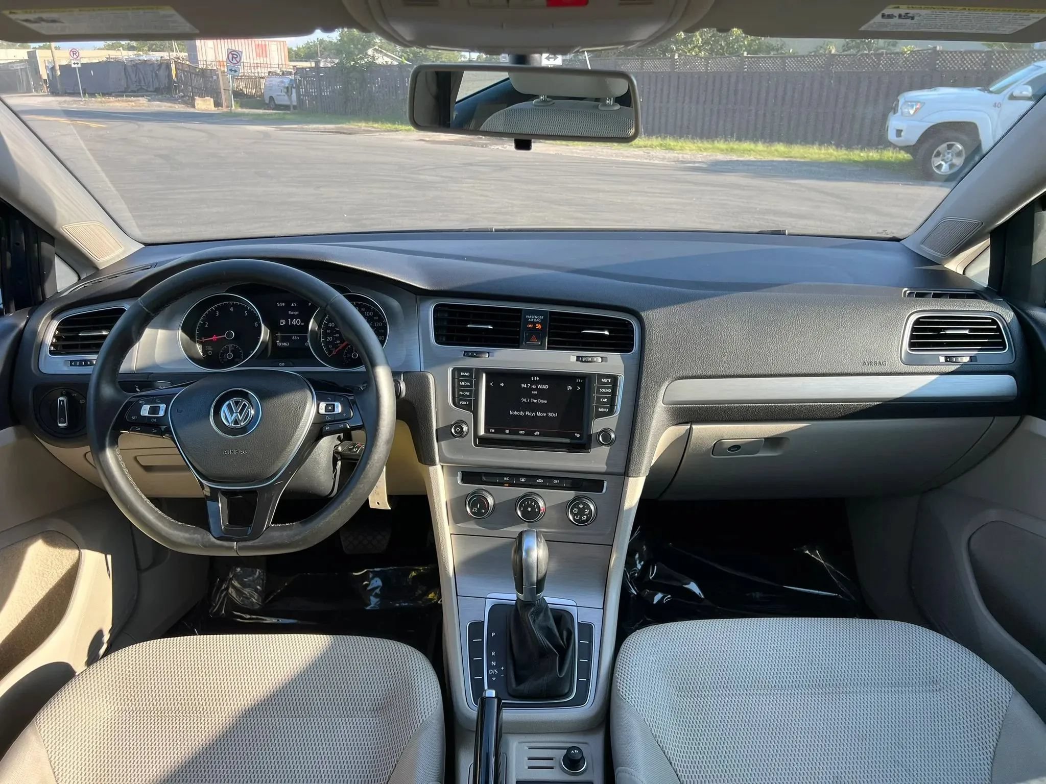 Used 2016 Volkswagen Golf Limited Edition FWD image 20