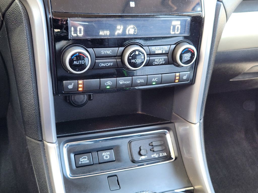 Used 2019 Subaru Ascent Limited image 11