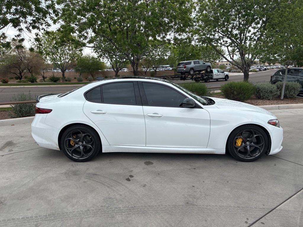 Used 2019 Alfa Romeo Giulia Ti Sport w/ Quick Order Package 22U Sport image 3