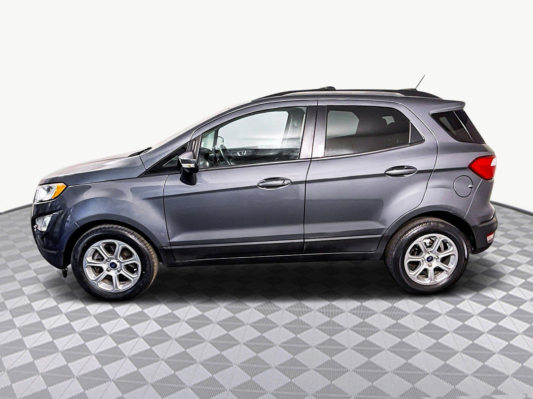 Used 2021 Ford EcoSport SE image 6