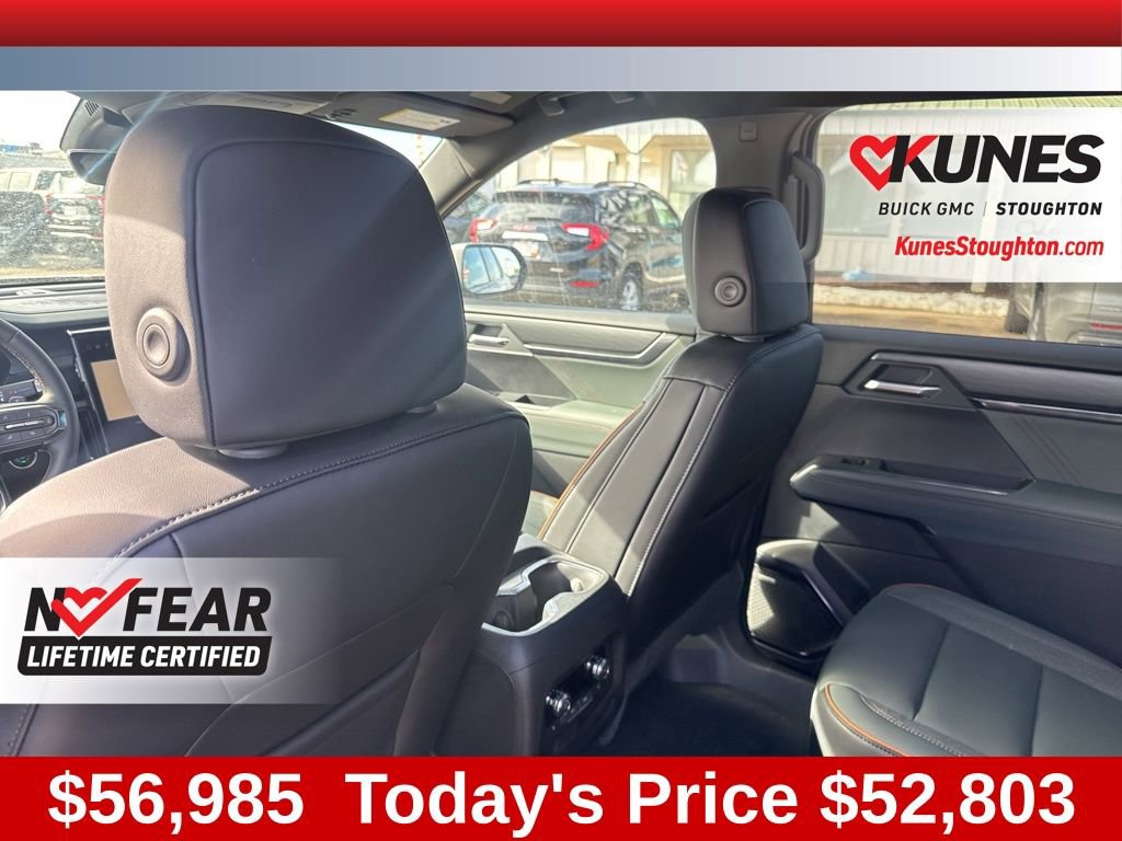 New 2026 GMC Acadia AT4 w/ Luxury Package image 34