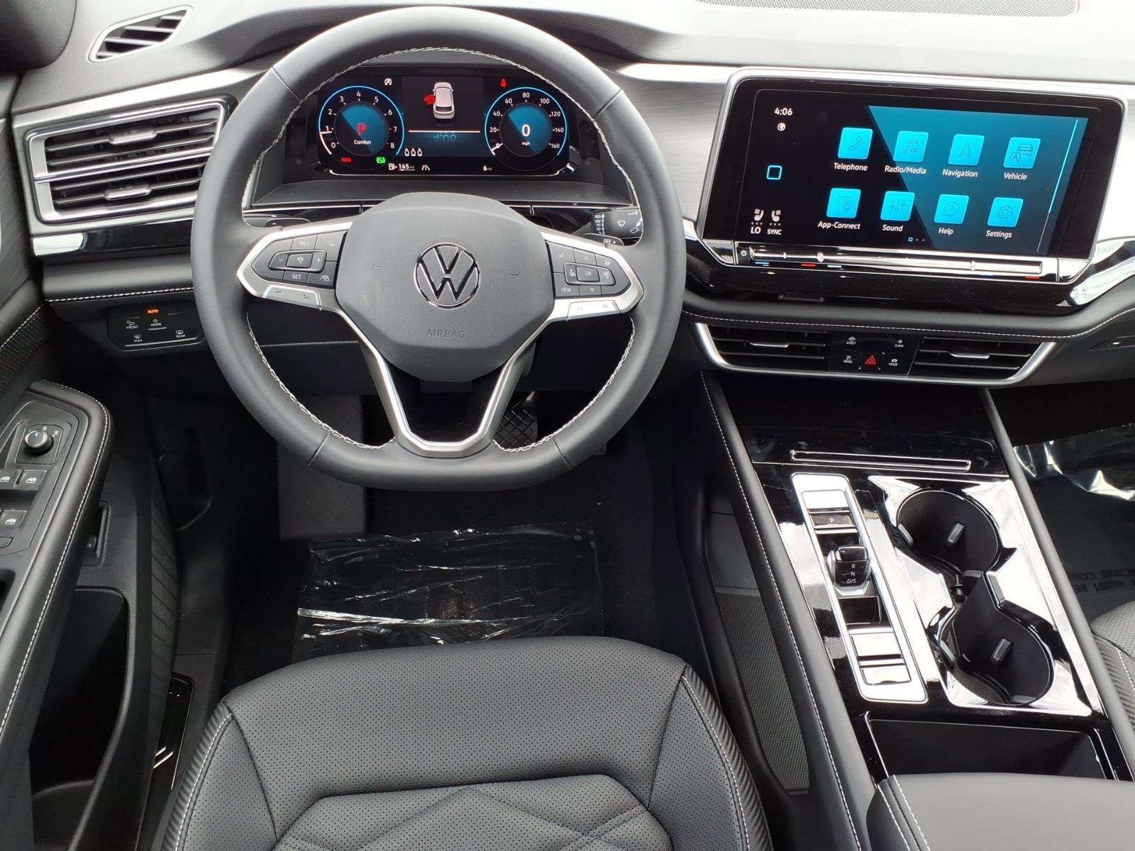 New 2026 Volkswagen Atlas Cross Sport SE image 17