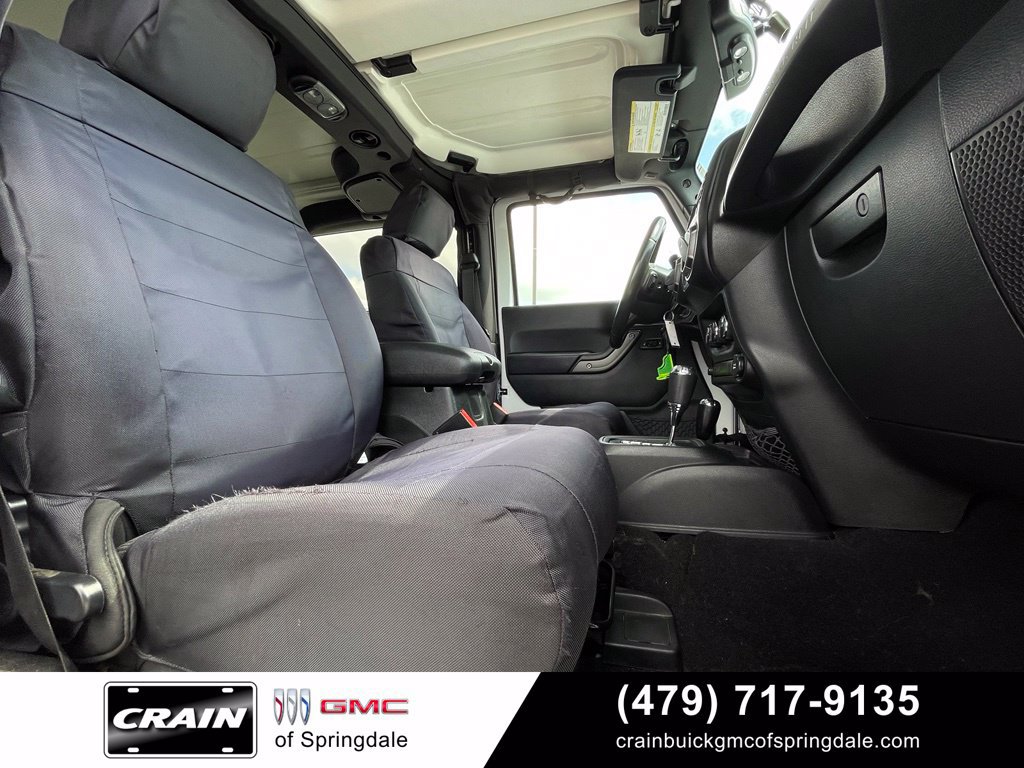 Used 2017 Jeep Wrangler Sport AWD/4WD image 26