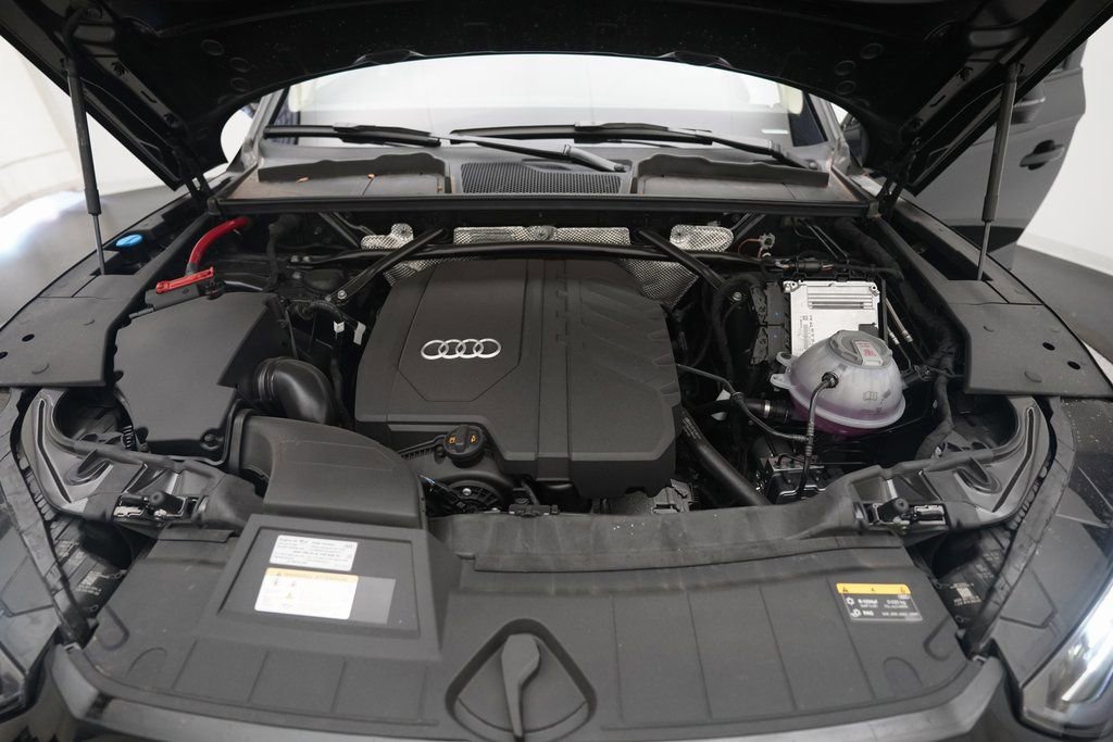 New 2025 Audi Q5 2.0T Premium Plus image 3