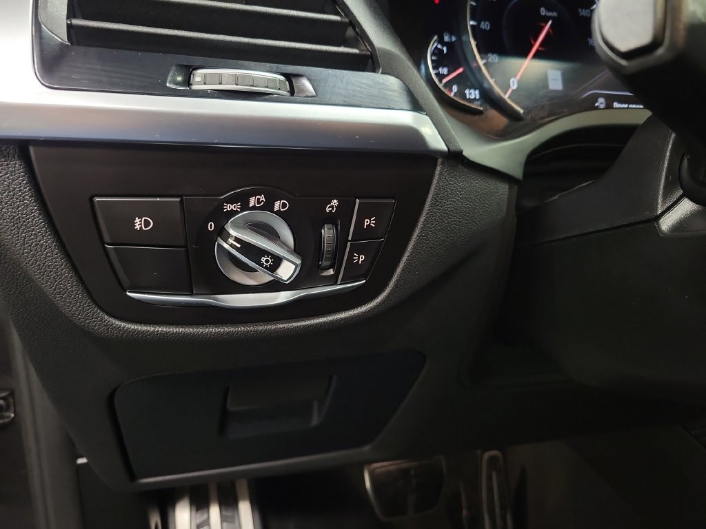 Used 2019 BMW X4 xDrive30i AWD/4WD image 31