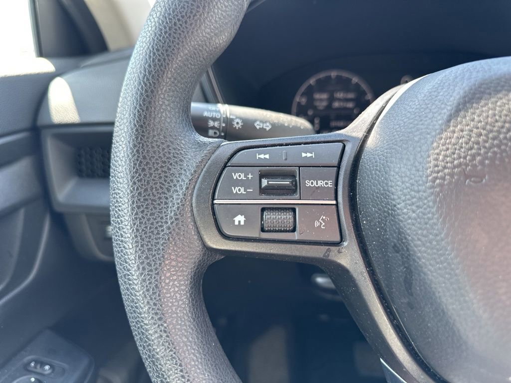 Used 2025 Honda CR-V LX image 20