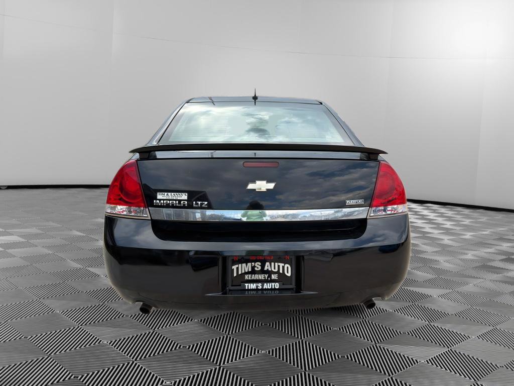 Used 2009 Chevrolet Impala LTZ FWD image 4