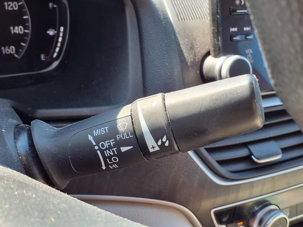 Used 2020 Honda Accord EX image 16