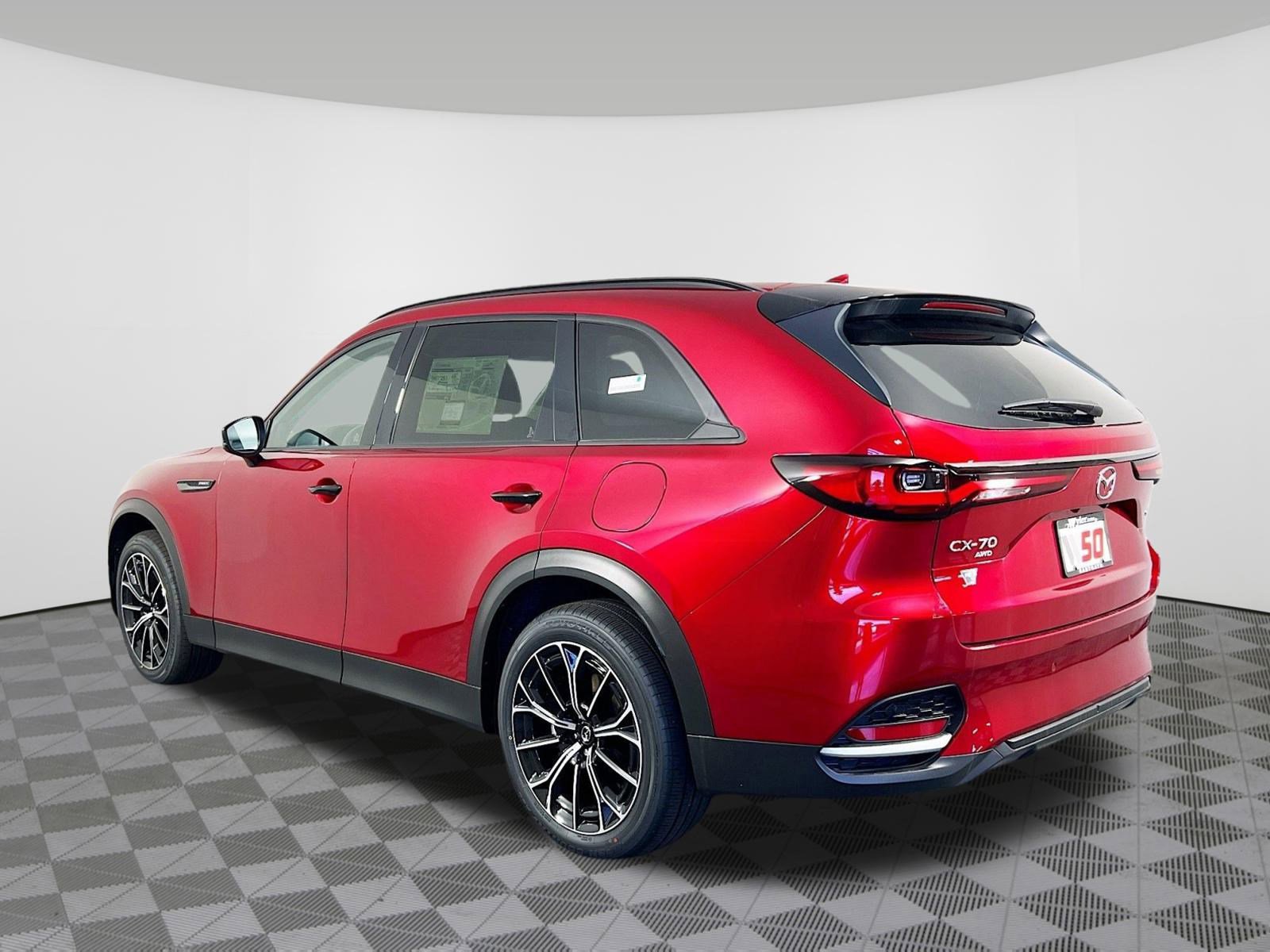 New 2025 MAZDA CX-70 Plug-In Hybrid w/ Premium Pkg image 31