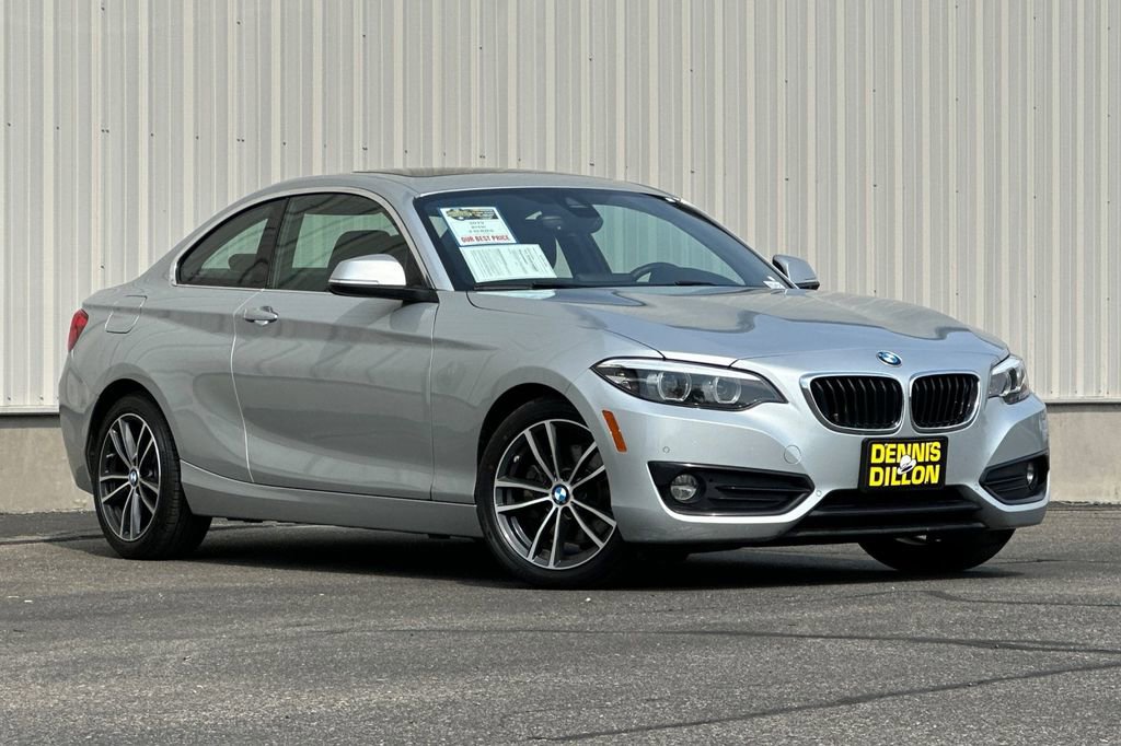 Used 2019 BMW 230i xDrive Coupe w/ Convenience Package video 2
