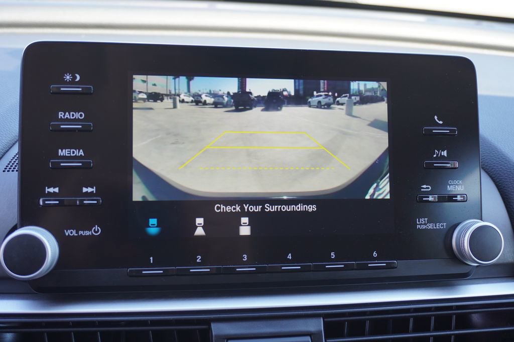 Used 2019 Honda Accord LX image 15