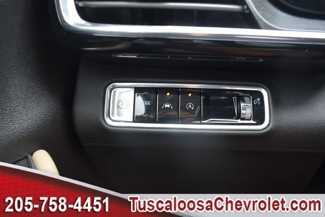 Certified 2024 Buick Envision Preferred AWD/4WD image 37