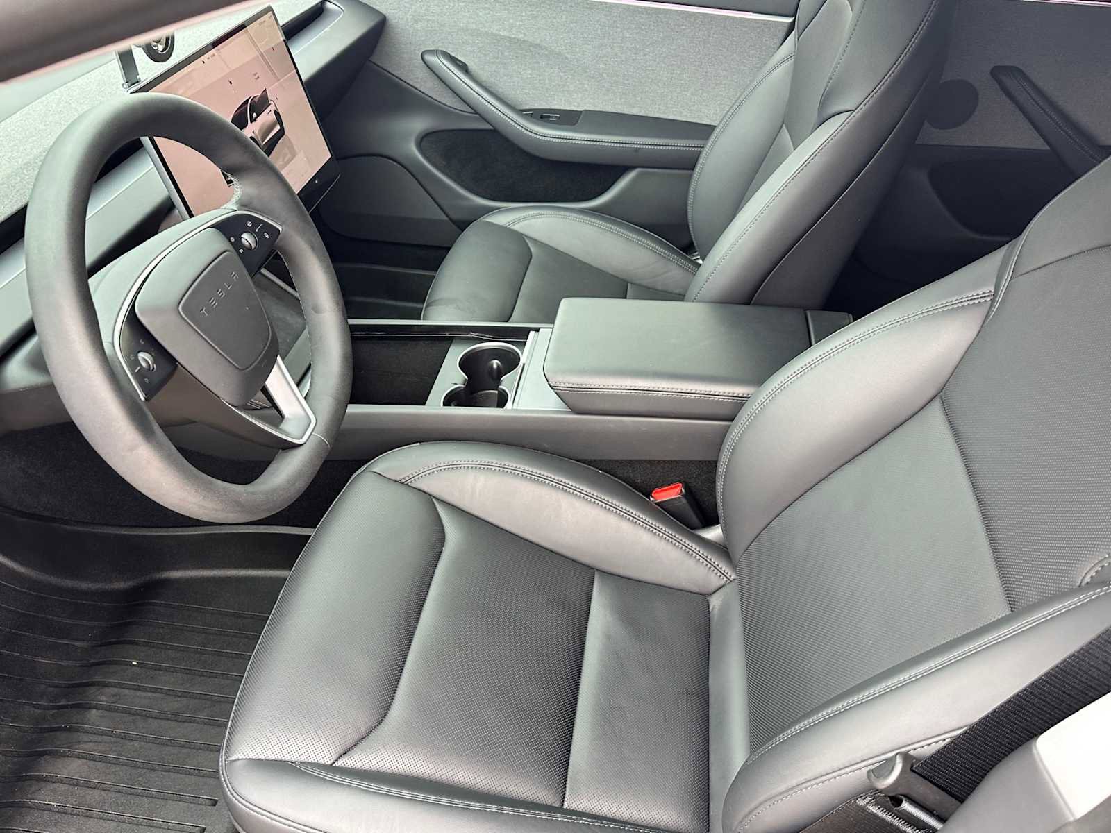 Used 2025 Tesla Model 3 Long Range image 10