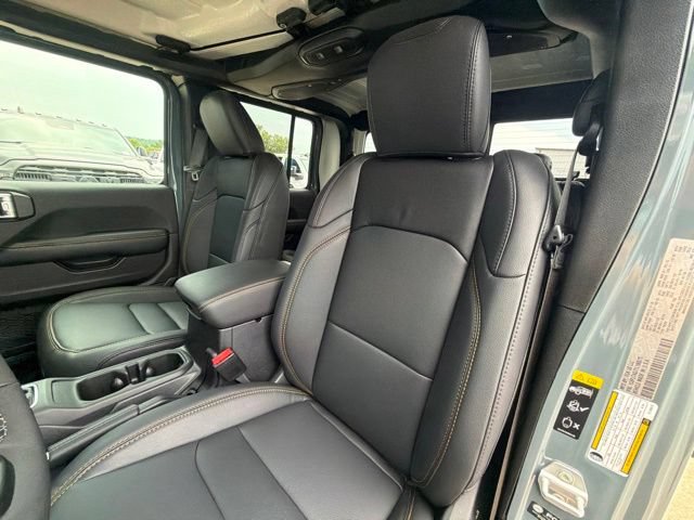 New 2026 Jeep Gladiator Sport AWD/4WD image 19