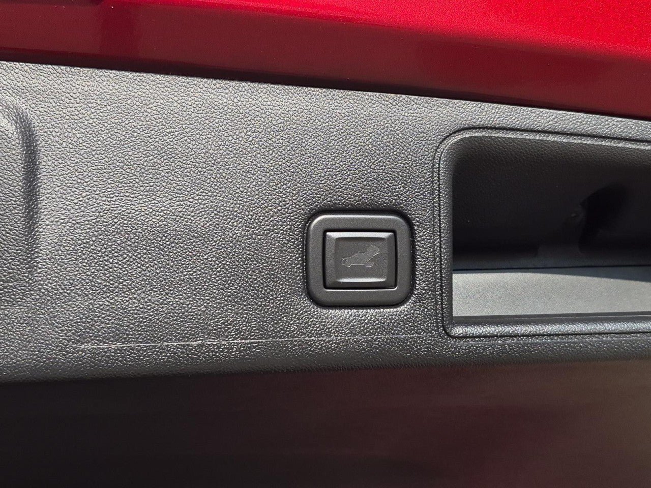 Certified 2022 GMC Terrain SLE w/ Driver Convenience Package FWD image 10