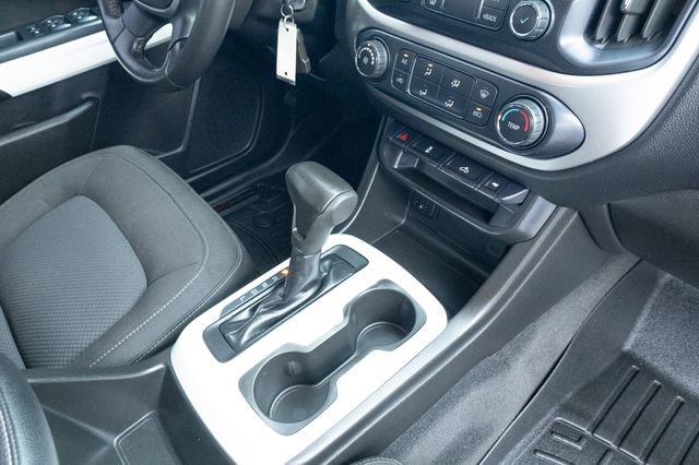 Used 2020 Chevrolet Colorado LT RWD image 42