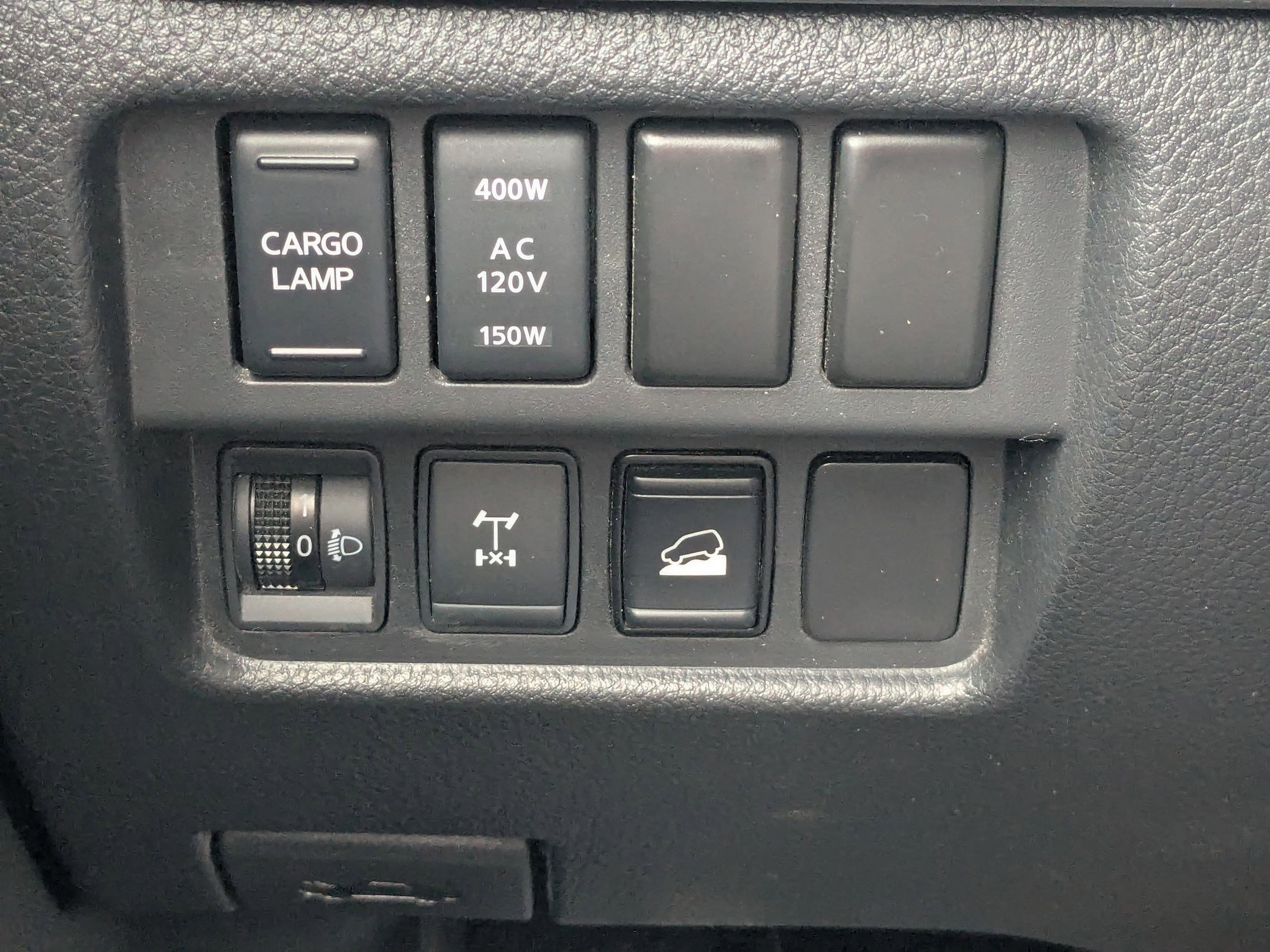 Used 2021 Nissan Titan PRO-4X w/ Pro-4x Convenience Package image 21