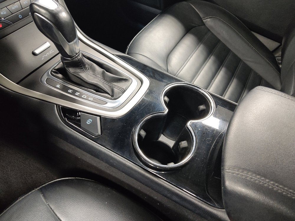 Used 2016 Ford Edge SEL w/ Equipment Group 201A image 26