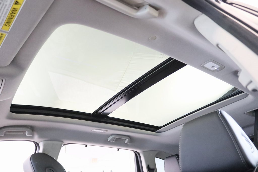 Used 2024 Acura MDX SH-AWD w/ Technology Package image 28