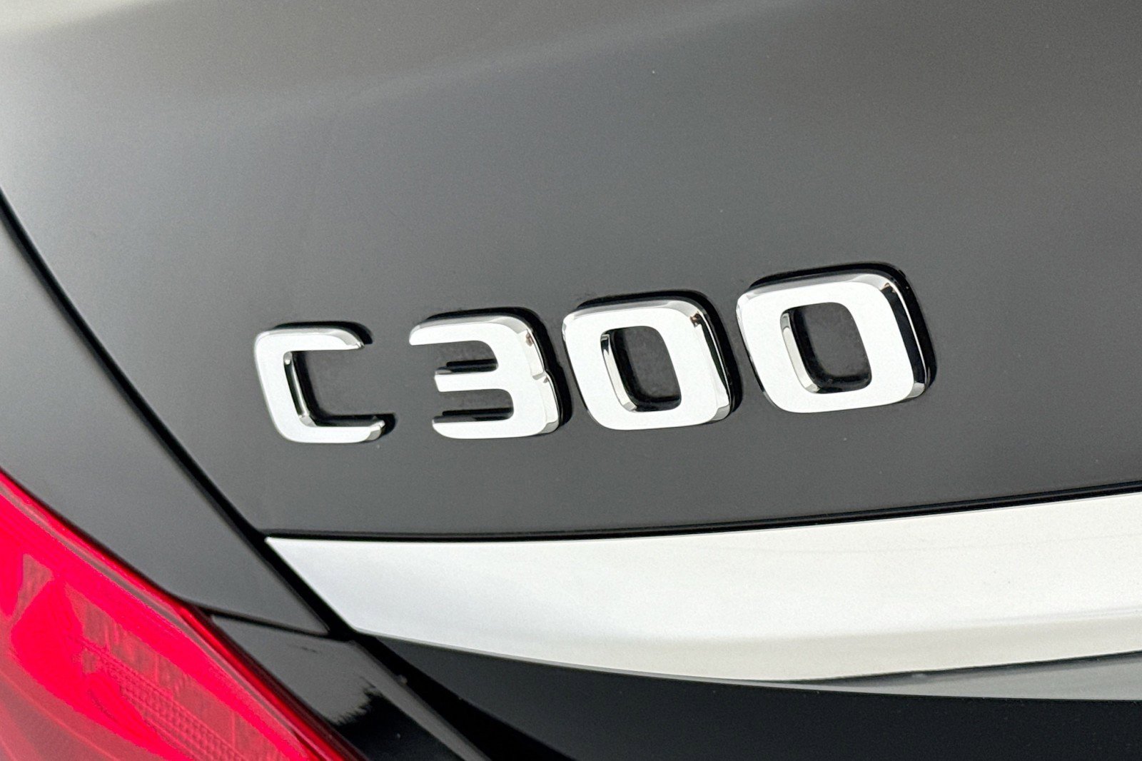 Used 2017 Mercedes-Benz C 300 Sedan image 9