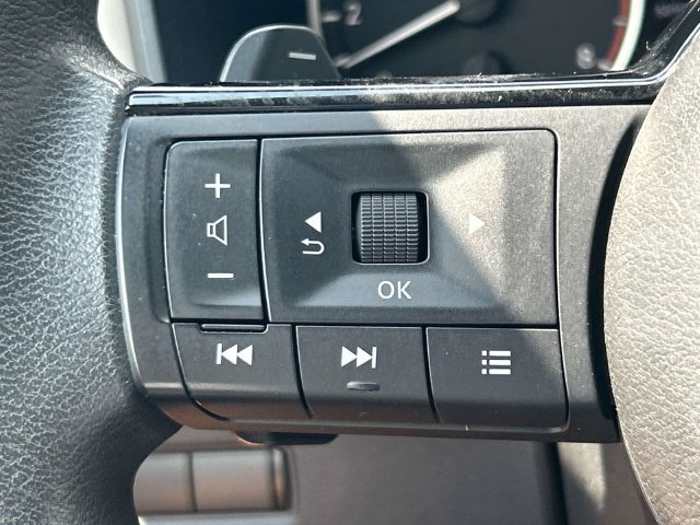 Used 2022 Nissan Rogue SV AWD/4WD image 27